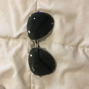 ray ban sunglasses